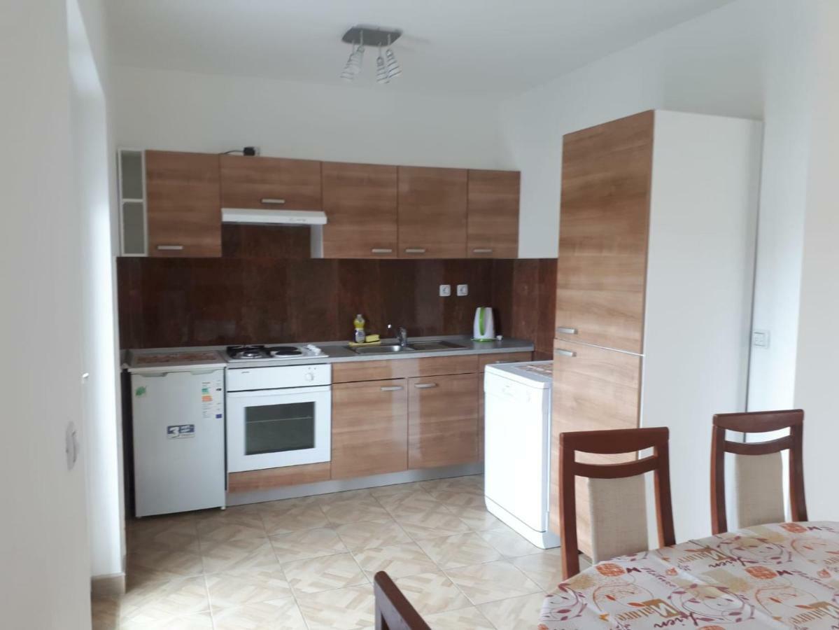 Apartmani Kuzmic Vrsi Eksteriør bilde